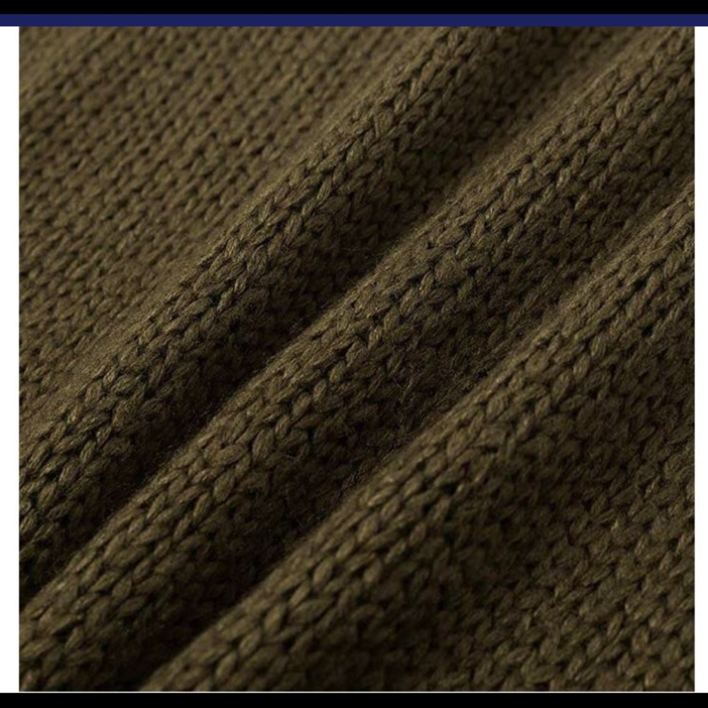 Crop Army Green Turtleneck Sweater - Picture 4 of 4